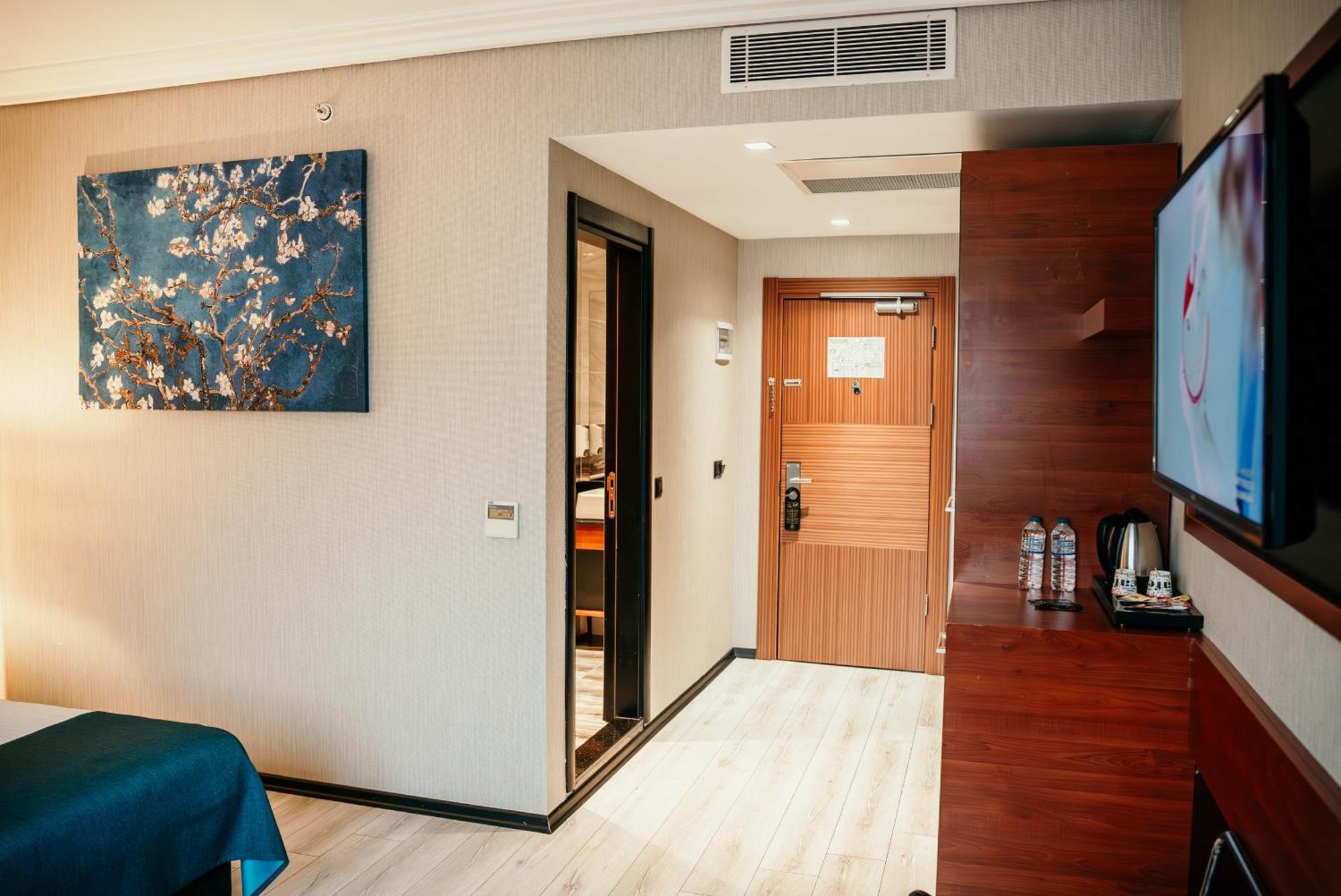 Grand Vaves Hotel Трабзон Экстерьер фото